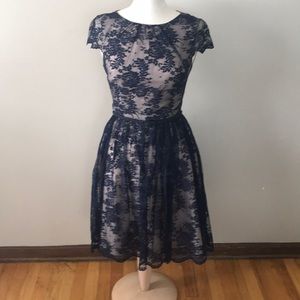 Jessica Howard lace dress